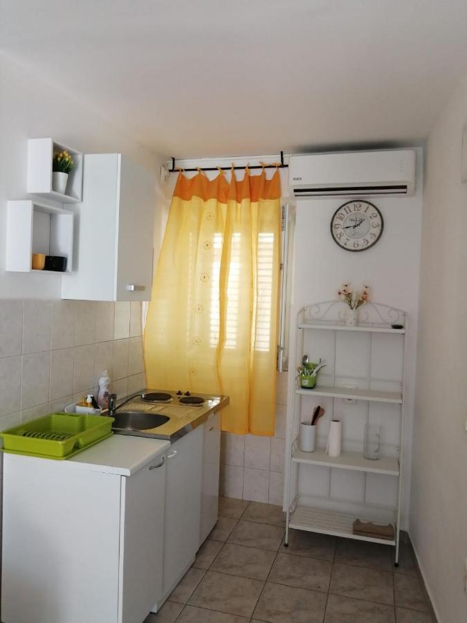 Apartments Viking Spalato Esterno foto